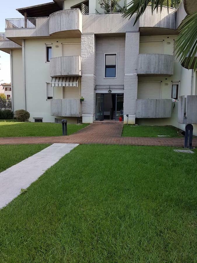 Residenza Annalisa Apartment Torri di Quartesolo Ngoại thất bức ảnh